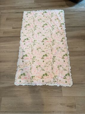 SweetHoney Pink Floral Ruffled Throw with Green Leaf Accents